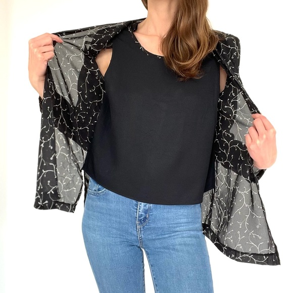 EUC Black 2 in 1 Shirt Blouse - Picture 5 of 6